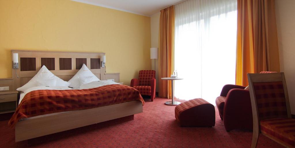 Land-Gut Hotel Zur Bruecke Garni Drolshagen Phòng bức ảnh