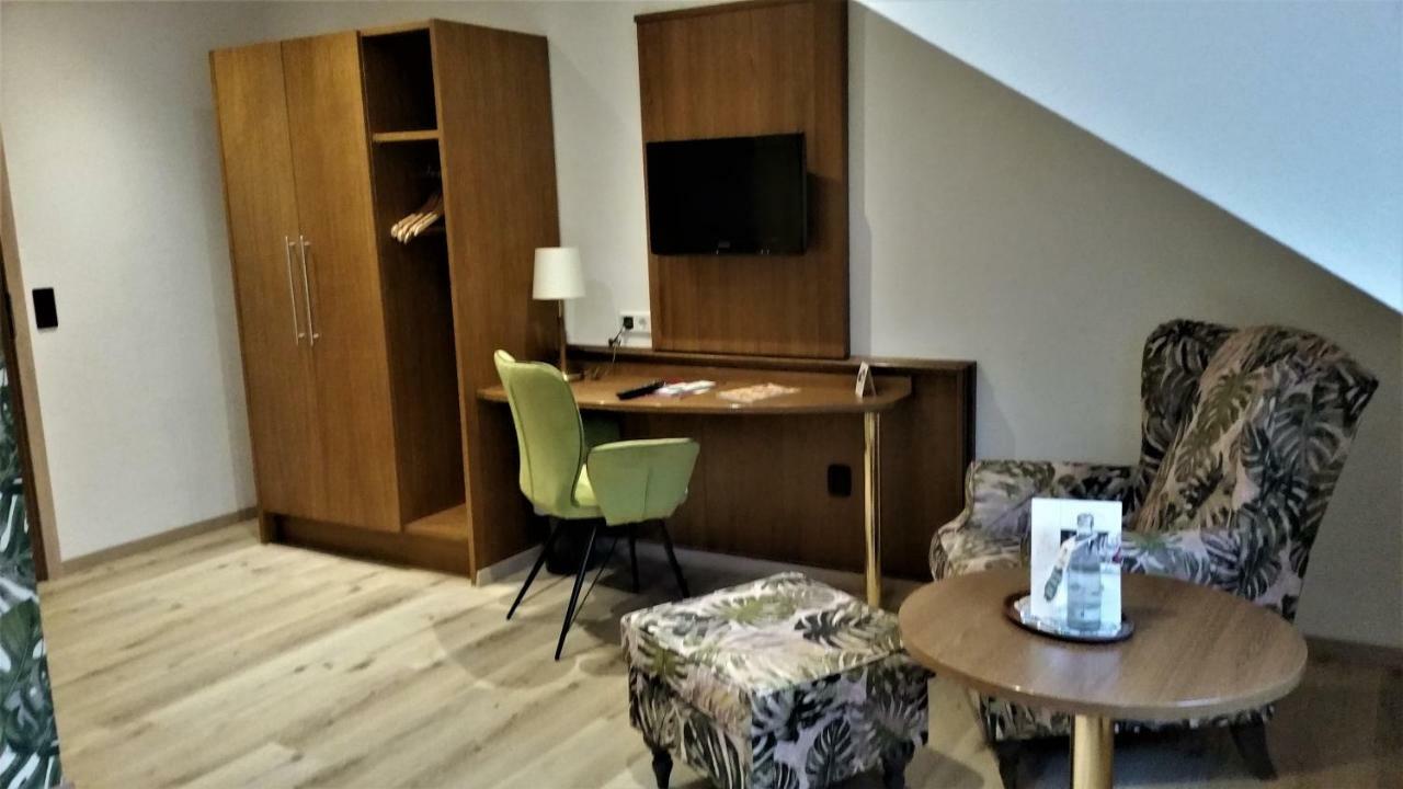 Land-Gut Hotel Zur Bruecke Garni Drolshagen Ngoại thất bức ảnh