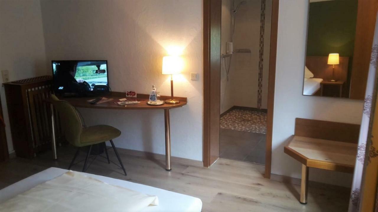 Land-Gut Hotel Zur Bruecke Garni Drolshagen Ngoại thất bức ảnh